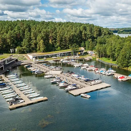 Lägenhet Ukiel Park 39 Przy Plazy Miejskiej - Klimatyzacja,free Parking,fv Olsztyn (Warmian-Masurian)